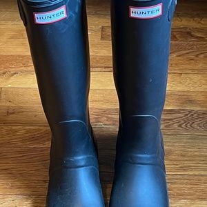 Hunter size 9 rainboots